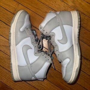 nike women’s dunk high-tops